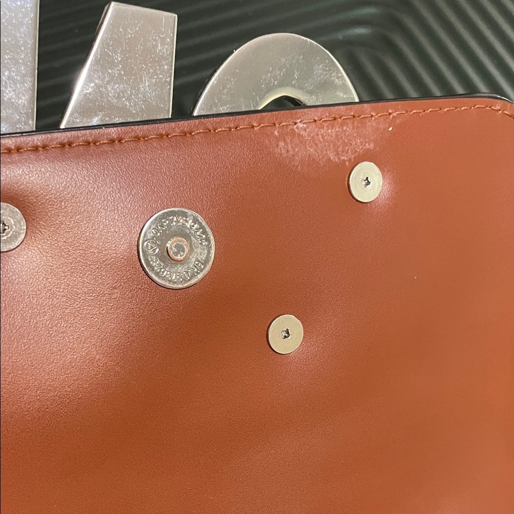 Zara Brown and White Chain Crossbody Bag - Picture 9 of 16